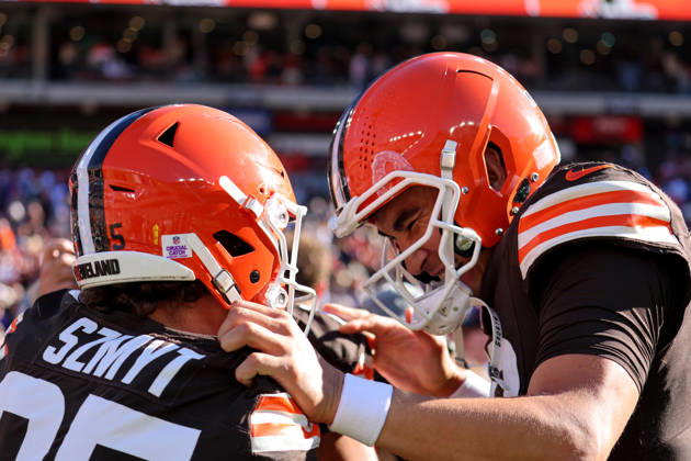 CLEVELAND, OH - OCTOBER 18: Cleveland Browns place kicker Andre Szmyt (25) and Cleveland Browns long snapper Rex Sunahara (50) celebrate after Szmyt kicked a game-winning 37-yard field goal on the final play of the National Football League game between the Baltimore Ravens and Cleveland Browns on October 18, 2026, at Huntington Bank Field in Cleveland, OH. (Photo by Frank Jansky Icon Sportswire) NFL, American Football Herren, USA OCT 18 Ravens at Browns EDITORIAL USE ONLY Icon261018014