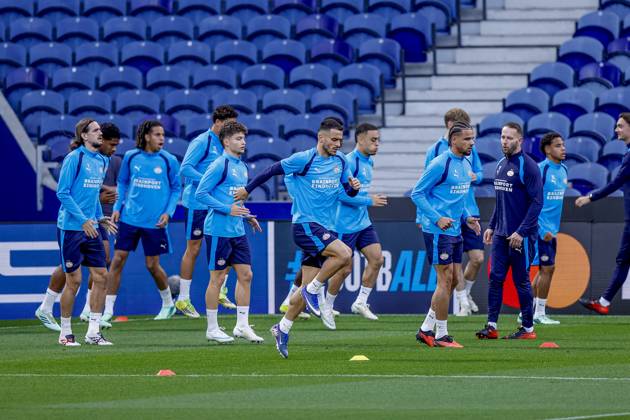Football, Champions League, PSV Eindhoven, Training