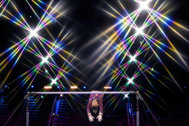 261019 Editor s note: An on-camera star filter was used to create this image. Ruby Evans of Great Britain competes in the women s uneven bars qualifying round on the third day of the 2026 Artistic Gymnastics World Championships on October 19, 2026 in Rotterdam. Photo by Joel Marklund, BILDBYRÅN. Code: JM JM0860 bbeng artistic gymnastics gymnastics world championships women’s bbeng artistic gymnastics gymnastics world championships women’s  Copyright: JOELxMARKLUND BB261019JM101