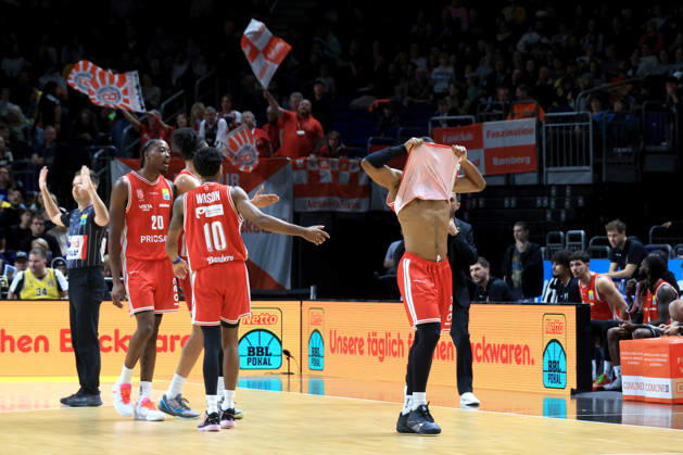 October 19, 2026, Germany, GER, DEU, Basketball, BBL Cup, Day 1, 2026–2027 Season, Berlin, ALBA Berlin vs. Bamberg, Bamberg players, disappointment, disappointed, frustration, frustrated, sad, unhappy, negative emotions, nordphoto GmbH Engler Berlin Uber Arena Berlin Germany Copyright: xNordphotox xEnglerx