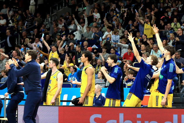 October 19, 2026, Germany, GER, DEU, Basketball, BBL Cup, Day 1, 2026–2027 Season, Berlin, ALBA Berlin vs. Bamberg HEAD COACH Pedro Calles, ALBA Berlin, ALBA bench, cheering, celebrating, joy, happiness, happy, positive emotions, nordphoto GmbH Engler Berlin Uber Arena Berlin Germany Copyright: xNordphotox xEnglerx