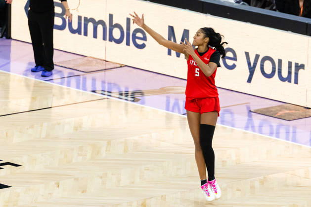 SAN FRANCISCO, CA - OCTOBER 19: Angel Reese 5 of the Atlanta Dream celebrates a three during Game Two of the WNBA, Basketball Damen, USA Finals against the Golden State Valkyries on October 19, 2026 at Chase Center in San Francisco, CA. (Photo by Matthew Huang Icon Sportswire) WNBA: OCT 19 Finals Atlanta Dream at Golden State Valkyries EDITORIAL USE ONLY Icon261019035