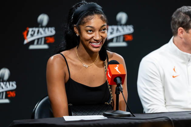 SAN FRANCISCO, CA - OCTOBER 19: Jordin Canada 3 of the Atlanta Dream smiles during a press conference, PK, Pressekonferenz after a win in Game Two of the WNBA, Basketball Damen, USA Finals against the Golden State Valkyries on October 19, 2026 at Chase Center in San Francisco, CA. (Photo by Matthew Huang Icon Sportswire) WNBA: OCT 19 Finals Atlanta Dream at Golden State Valkyries EDITORIAL USE ONLY Icon261019040