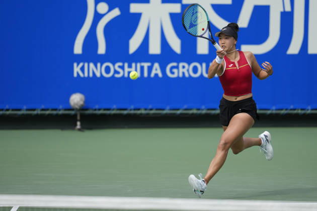 WTA, Tennis Damen Kinoshita Group Japan Open - Day 2 Ann Li of the United States plays during her round of 32 singles match against Emerson Jones of Australia at the 2026 Kinoshita Group Japan Open Women s tennis tournament at Utsubo Tennis Center in Osaka, Japan, on October 20, 2026. Osaka Japan  Copyright: xOwenxHammondx originalFilename:hammond-2026kino261020_npN0A.jpg