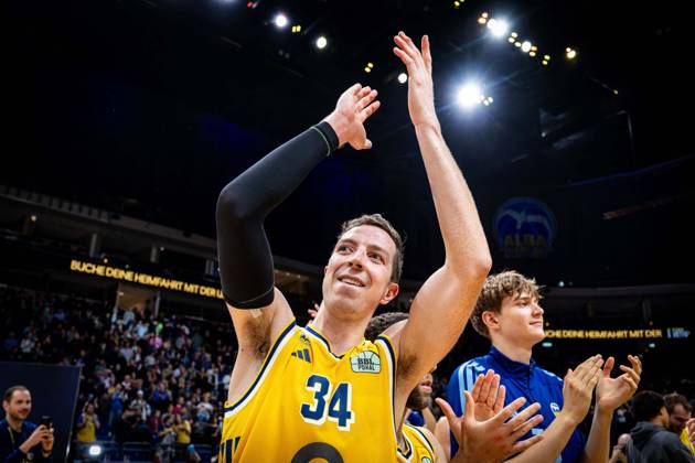 Basketball Berlin, October 19, 2026; 2026–2027 Season; Netto BBL Cup Round of 16; Alba Berlin; BMA365; Bamberg Baskets; Quarterfinal Draw; Justin Bean; Alba Berlin, No. 34; Celebration