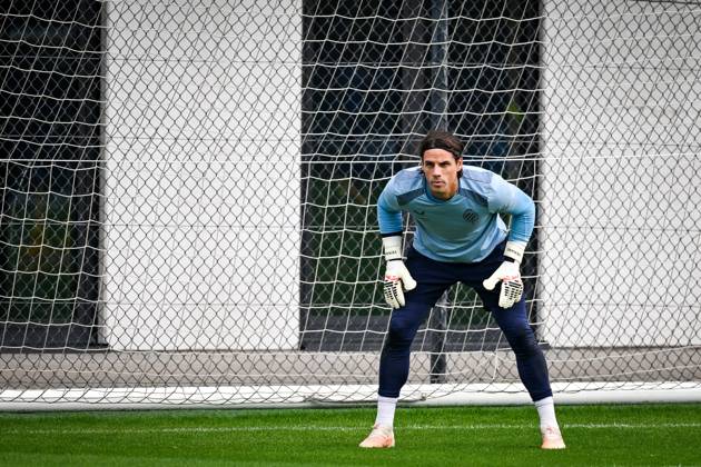 Club Brugge v RC Lens - UEFA Champions League preparations Club Brugge s Yann Sommer pictured during a training session of football team Club Brugge KV, on Tuesday 20 October 2026 at the team s basecamp in Westkapelle (Knokke-Heist), Belgium, as preparation for the the UEFA Champions League game against RC Lens. (Photo News Elias Rom) Knokke-Heist Belgium  Copyright: xPhotonewsx xEliasxRomx