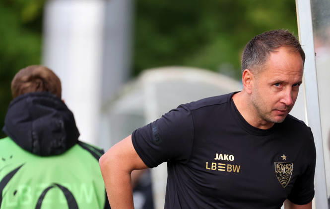 October 20, 2026, Stuttgart, U19 Champions League, 2026–2027 season, U19 Youth League: VfB Stuttgart vs. Atlético Madrid, VfB Coach Tobias Rathgeb