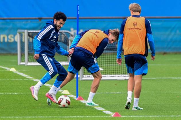 Zakaria El Ouahdi, Moller, Wolfe, David, Louis, Lemke, HSV, Lachen, Germany, Hamburg, Volksparkstadion, soccer, Bundesliga 1, Hamburger SV training