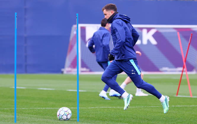 RB Leipzig Training: Champions League, Leipzig, October 20, 2026, RB Academy, UEFA Champions League, RB Leipzig s final training session the day before Real Madrid vs. RB Leipzig. Pictured: Christoph Baumgartner, 14, RB Leipzig, Picture Point