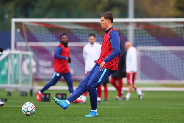 RB Leipzig Training: Champions League, Leipzig, October 20, 2026, RB Academy, UEFA Champions League, RB Leipzig s final training session the day before Real Madrid vs. RB Leipzig. Pictured: AMaxime Esteve 3, RB Leipzig, Picture Point