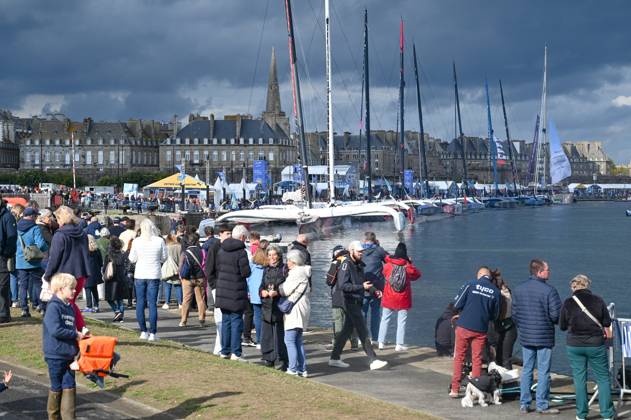 ROUTE DU RHUM PHOTOPQR OUEST FRANCE ELSA RANCEL OUEST-FRANCE ; SAINT-MALO ; 20 10 2026 ; ROUTE DU RHUM Ouverture du village de la Route du Rhum, à Saint-Malo (Ille-et-Vilaine), le 20 octobre 2026. 1,2 million de visiteurs sont attendus pour cette édition. Dans quelques jours, 118 skippers en solitaire sur leurs bateaux prendront le départ de la 13ème édition La Route du Rhum Destination Guadeloupe dont le départ sera donné au large de Saint-Malo le dimanche 1er novembre 2026 à 13h02. Photo : ELSA RANCEL OUEST-FRANCE SAINT-MALO; 20 10 2026 opening of the Route du Rhum race village. SAINT-MALO France Copyright: xPHOTOPQR OUESTxFRANCE MAXPPPxELSAxRANCELx xOUEST-FRANCEx 20261020OFR6874 20261020OFR6874
