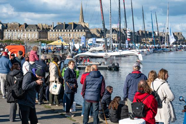 ROUTE DU RHUM PHOTOPQR OUEST FRANCE ELSA RANCEL OUEST-FRANCE ; SAINT-MALO ; 20 10 2026 ; ROUTE DU RHUM Ouverture du village de la Route du Rhum, à Saint-Malo (Ille-et-Vilaine), le 20 octobre 2026. 1,2 million de visiteurs sont attendus pour cette édition. Dans quelques jours, 118 skippers en solitaire sur leurs bateaux prendront le départ de la 13ème édition La Route du Rhum Destination Guadeloupe dont le départ sera donné au large de Saint-Malo le dimanche 1er novembre 2026 à 13h02. Photo : ELSA RANCEL OUEST-FRANCE SAINT-MALO; 20 10 2026 opening of the Route du Rhum race village. SAINT-MALO France Copyright: xPHOTOPQR OUESTxFRANCE MAXPPPxELSAxRANCELx xOUEST-FRANCEx 20261020OFR6886 20261020OFR6886