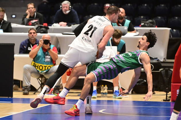 L-R Lubos Kovar (Pardubice) and Nihad Djedovic (Malaga) in action during men s Basketball Champions League, group E, 2nd round, BK KVIS Pardubice vs Unicaja Malaga, in Pardubice, Czech Republic, October 20, 2026. (CTKxPhoto JosefxVostarek) CTKPhotoP2026102006627  CTKPhotoP2026102006627