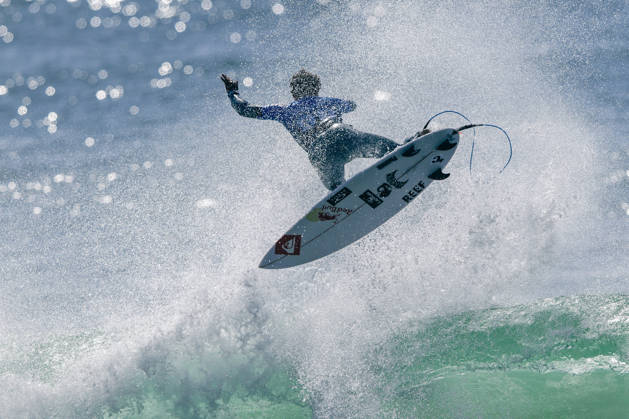 Meo Rip Curl Pro Portugal - Men Quarter Finals Griffin Colapinto of the United States competes during the Meo Rip Curl Pro Portugal at Praia dos Supertubos in Peniche, Portugal, on October 20, 2026. Peniche Leiria Portugal  Copyright: xJoaoxRicox originalFilename:rico-meoripcu261020_npiSM.jpg