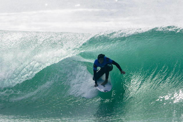 Meo Rip Curl Pro Portugal - Men Quarter Finals Guilherme Ribeiro of Portugal competes during the Meo Rip Curl Pro Portugal at Praia dos Supertubos in Peniche, Portugal, on October 20, 2026. Peniche Leiria Portugal  Copyright: xJoaoxRicox originalFilename:rico-meoripcu261020_npkJM.jpg