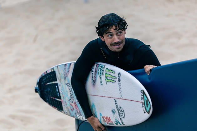 Meo Rip Curl Pro Portugal - Quarter Finals - Day 3 Yago Dora of Brazil looks on during the Meo Rip Curl Pro Portugal at Praia dos Supertubos in Peniche, Portugal, on October 20, 2026.  Copyright: xJoaoxRicox originalFilename:rico-meoripcu261020_npA6m.jpg