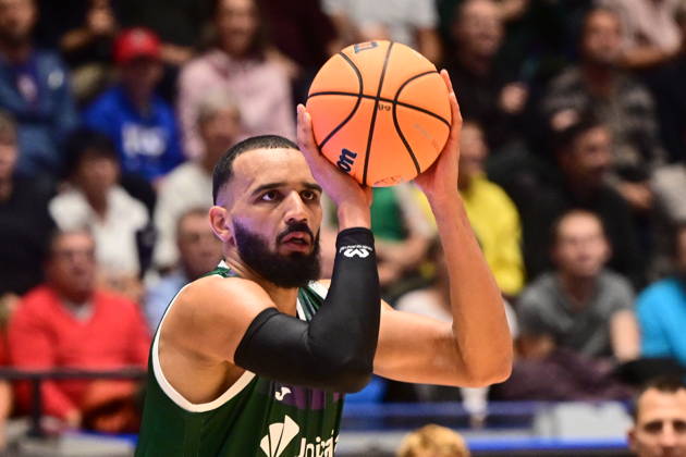 Amine Noua (Malaga) in action during men s Basketball Champions League, group E, 2nd round, BK KVIS Pardubice vs Unicaja Malaga, in Pardubice, Czech Republic, October 20, 2026. (CTKxPhoto JosefxVostarek) CTKPhotoP2026102006731  CTKPhotoP2026102006731