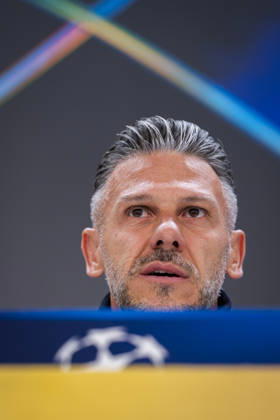 RB Leipzig Training Session And press conference, PK, Pressekonferenz - UEFA Champions League 2026 27 League Phase MD3 MADRID, SPAIN - OCTOBER 20: Martin Demichelis, head coach of RB Leipzig, speaks during the press conference on day ahead of the UEFA Champions League 2026 27 League Phase MD3 at Estadio Bernabeu on October 20, 2026 in Madrid, Spain. Madrid Estadio Bernabeu Madrid Spain Copyright: xAlbertoxGardinx AGardin_20261020_Leipzig_Press_0058