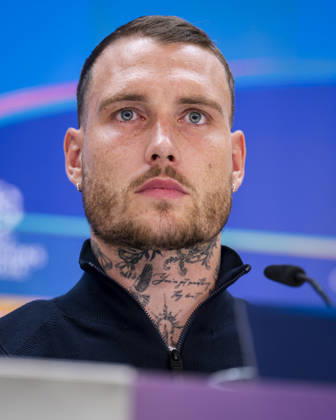 RB Leipzig Training Session And press conference, PK, Pressekonferenz - UEFA Champions League 2026 27 League Phase MD3 MADRID, SPAIN - OCTOBER 20: David Raum of RB Leipzig speaks during the press conference on day ahead of the UEFA Champions League 2026 27 League Phase MD3 at Estadio Bernabeu on October 20, 2026 in Madrid, Spain. Madrid Estadio Bernabeu Madrid Spain Copyright: xAlbertoxGardinx AGardin_20261020_Leipzig_Press_0105