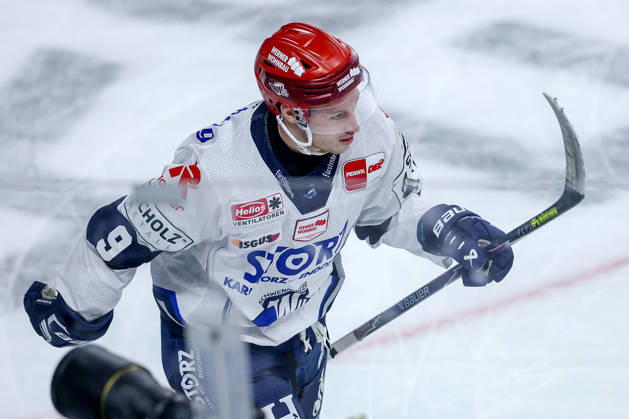 October 20, 2026, Ice hockey, DEL, Kölner Haie vs. Schwenninger Wild Wings, Matchday 49, 2026–27 season, Lanxess Arena, Cologne; celebration after the 1–0 goal scored by Philip Feist (SWW 09), along with North Rhine-Westphalia, Germany