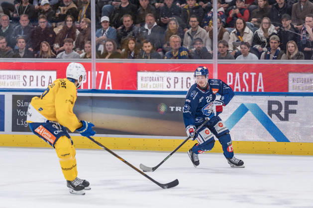 October 20, 2026, Zurich, Swiss Life Arena, National League: ZSC Lions vs. HC Davos, 28 Jesper Fröden, ZSC Zurich, Swiss Life Arena, Zurich, Switzerland Copyright: xJustPictures.ch StefanxEmchx jp-de-StEm-DSC0075320261020