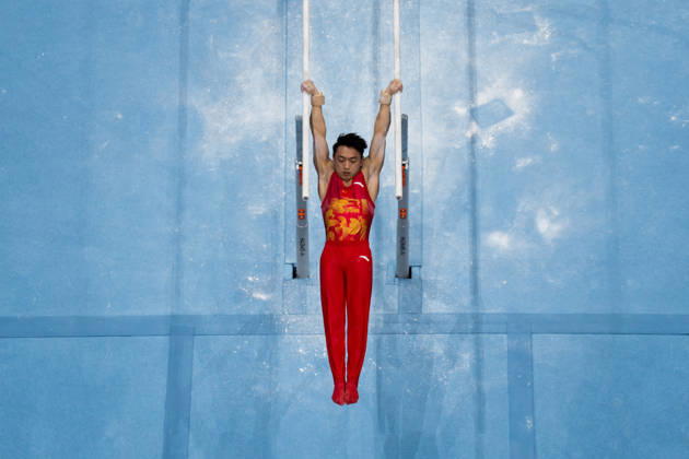 October 20, 2026: Jingyuan Zou of China competes on the parallel bars during the men’s team final on day four of the 2026 Artistic Gymnastics World Championships on October 20, 2026 in Rotterdam. Photo by Joel Marklund, BILDBYRÅN. Code: JM JM0861 bbeng artistic gymnastics gymnastics world championships team final  Copyright: JOELxMARKLUND BB261020JM023