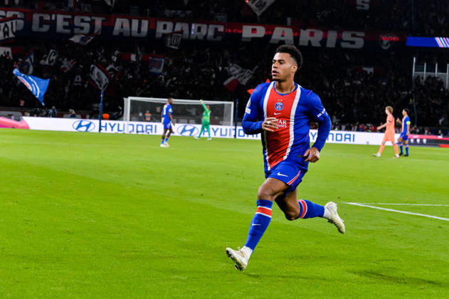 Joie des joueurs du Paris SG aprés le but de Desire Doue (Paris SG) - Match de Ligue Des Champions 2026-2027 (LDC) PSG - Barcelone (4-2) au Parc des Princes à Paris, le 20 octobre 2026. 2026-2027 Champions League (UCL) match: PSG vs. Barcelona (4–2) at the Parc des Princes in Paris, October 20, 2026. Paris France  Copyright: xMichaelxBaucherx xPsnewZx xBestimagexMichaelxBaucherx xPsnewZx xBestimagex