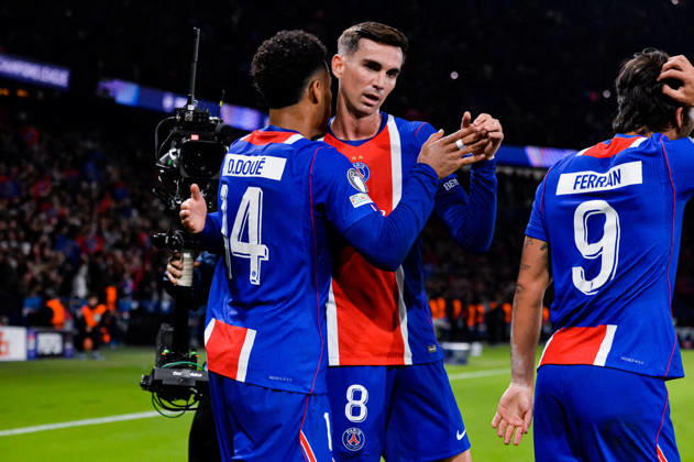 Joie des joueurs du Paris SG aprés le but de Desire Doue (Paris SG) - Match de Ligue Des Champions 2026-2027 (LDC) PSG - Barcelone (4-2) au Parc des Princes à Paris, le 20 octobre 2026. 2026-2027 Champions League (UCL) match: PSG vs. Barcelona (4–2) at the Parc des Princes in Paris, October 20, 2026. Paris France  Copyright: xMichaelxBaucherx xPsnewZx xBestimagexMichaelxBaucherx xPsnewZx xBestimagex