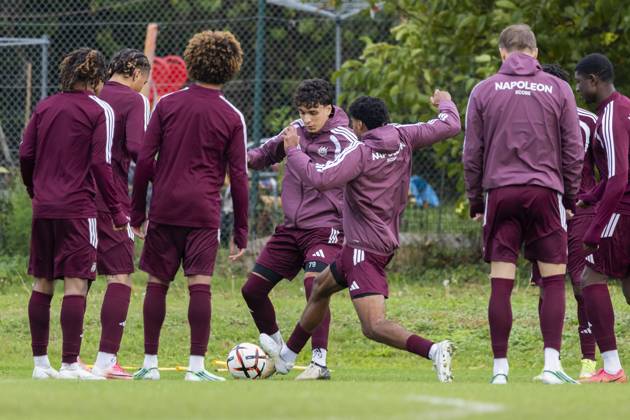 RSC Anderlecht open training 21 10 NEERPEDE, BELGIUM - OCTOBER 21 : Players of RSC Anderlecht during an open training pictured on October 21, 2026 in Neerpede, Belgium, 21 10 2026 Neerpede Belgium Copyright: xXpix