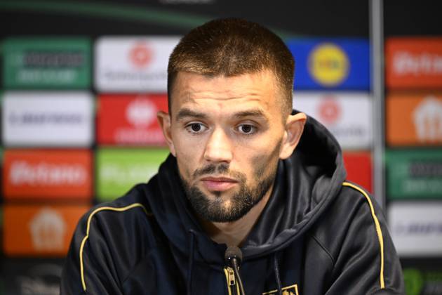 FC Midtjylland v Sint-Truidense VV - UEFA Conference League Media Activities 21 10 2026 HERNING, DENMARK - OCTOBER 21 : Musliu Visar defender of Sint-Truidense VV speaking with the media during a pre-match press conference, PK, Pressekonferenz ahead of the UEFA Conference League 2026 27 League Phase matchday 2 match between FC Midtjylland and Sint-Truidense VV on October 21, 2026 in Herning, Denmark, 21 10 2026 Herning Denmark  Copyright: xTomasxSiskx