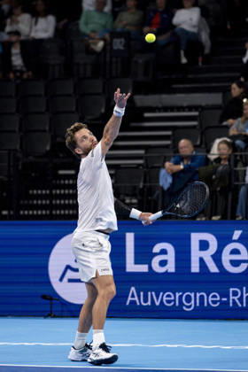 TENNIS : ATP, Tennis Herren 250 - Grand Tennis AURA - Decines (France) 21 10 2026 Corentin Moutet (FRA) vs Felix Balshaw (FRA) during the tournament of the Auvergne Rhône-Alpes Grand Prix at the LDLC Arena in Décines on October 21, 2026. Photo Sandrine Thesillat PsNewZ  Copyright: xSandrinexTHESILLATx