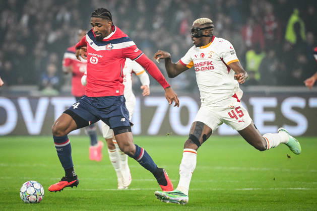 October 21, 2026, Villeneuve-D ascq, France, France: Alexsandro VICTOR DE SOUZA RIBEIRO of Lille and Victor OSIMHEN of Galatasaray during the UEFA Champions League, League Phase MD3 match between Lille OSC (LOSC) and Galatasaray SK at Pierre Mauroy Stadium on October 21, 2026 in Villeneuve-d Ascq near Lille, France. Lille OSC V Galatasaray SK - UEFA Champions League  - ZUMAm308 20261021_zsp_m308_005 Copyright: xMatthieuxMirvillex