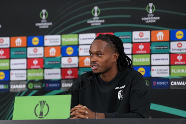 Jordy Makengo, SC Freiburg, 33, at the press conference, Monaco, soccer, UEFA Conference League, Matchday 2, group stage, 2026–2027, AS Monaco vs. SC Freiburg, October 21, 2026, Stade Louis II, Monaco, Monaco, Stade Louis II, Fontvieille, Monaco Copyright: xArnexAmbergx