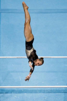 2026 Artistic Gymnastics World Championships, Day 5, Women’s Team Final, October 21, 2026: Sofia Tonelli of Italy competes on the uneven bars during the women’s team final on day five of the 2026 Artistic Gymnastics World Championships on October 21, 2026 in Rotterdam. Photo by Joel Marklund, BILDBYRÅN, code JM JM0863 bbeng artistic gymnastics artistic gymnastics gymnastics world championships world championships artistic gymnastics world championships final team final women’s team final  Copyright: JOELxMARKLUND BB261021JM005