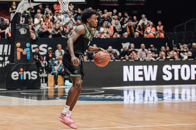 Game Day 4 of the Basketball Eurocup: Niners Chemnitz vs. Slask Wroclaw, October 21, 2026, starting at 7:00 p.m., Chemnitz, Chemnitz Arena. In Photo 04: Kyrell Luc. Game Day 4 of the Basketball Eurocup: Niners Chemnitz vs. Slask Wroclaw, Chemnitz, Saxony, Germany Copyright: xEHLxMedia MichelxKöhlerx 20262110-Niners-Chemnitz-Slask-Wroclaw-013