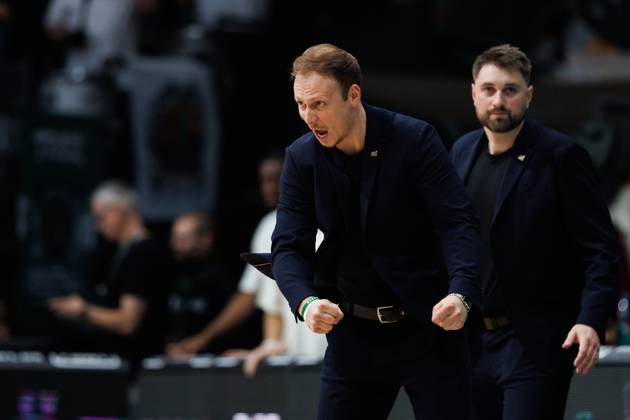 Jacques Schneider, head coach of the Gladiators Trier, on the sidelines; emotions; gestures; body language; facial expressions; cutout; portrait. Vet Concept Gladiators Trier vs. KK Split, basketball, FIBA Europe Cup, Matchday 3, 2026–2027 season, October 21, 2026, Vet Concept Gladiators Trier vs. KK Split, basketball, FIBA Europe Cup, Matchday 3, 2026–2027 season, October 21, 2026 Copyright: xEibnerxPressefotox EP_ANS