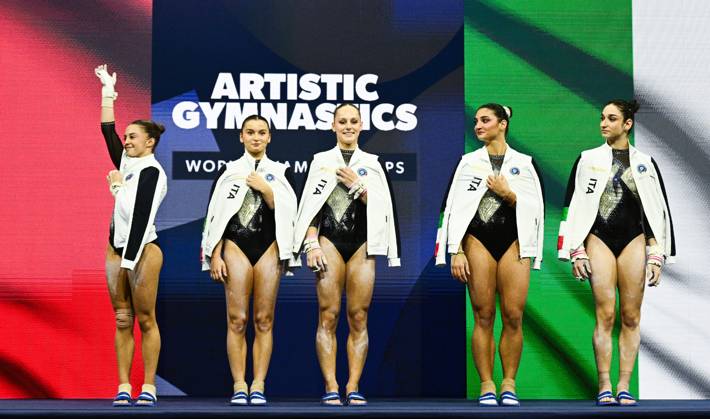 Netherlands Artistic Gymnastics World Championships 9270124 21.10.2026 Italy s athletes are seen before the women s team final at the 2026 World Artistic Gymnastics Championships in Rotterdam, the Netherlands. Alexey Filippov Sputnik Rotterdam Netherlands  Copyright: xAlexeyxFilippovx