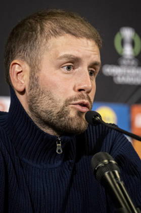 Coach Fabian Hurzeler of Brighton speaks during the press conference, PK, Pressekonferenz prior to the Football Conference League 2nd round match FK Jablonec vs Brighton in Jablonec nad Nisou, Czech Republic, October 21, 2026. (CTKxPhoto RadekxPetrasek) CTKPhotoP2026102108501  CTKPhotoP2026102108501