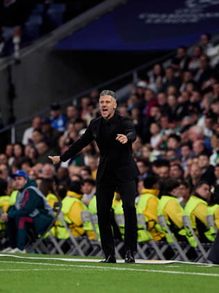 October 21, 2026, Madrid, Madrid, Spain: RB Leipzig head coach Martin Demichelis during UEFA Champions League football match between Real Madrid CF and RB Leipzig at Santiago Bernabeu Stadium in Madrid, Spain, October 21, 2026 Madrid Spain - ZUMAa206 20261021_zsp_a206_125 Copyright: xRubenxAlbarranx