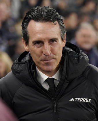 Birmingham, England, 21st October 2026. Unai Emery manager of Aston Villa during the Aston Villa vs Viking FK UEFA Champions League match at Villa Park, Birmingham. Picture credit should read: Andrew Yates Sportimage EDITORIAL USE ONLY. No use with unauthorised audio, video, data, fixture lists, club league logos or live services. Online in-match use limited to 120 images, no video emulation. No use in betting, games or single club league player publications. SPI_097_AY_Villa_Viking SPI-5091-0098