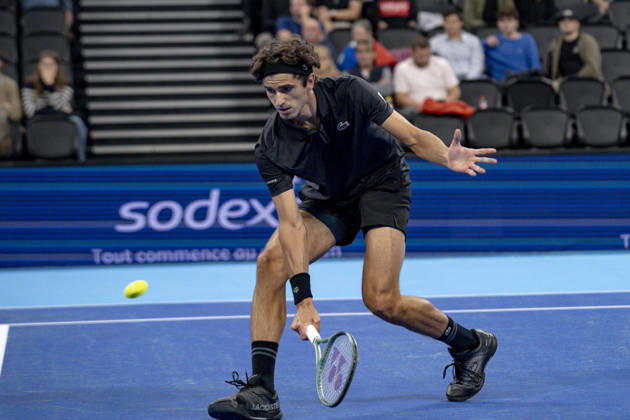 TENNIS : ATP, Tennis Herren 250 - Grand Prix Tennis AURA - Decines (France) 22 10 2026 Pierre-Hugues Herbert (FRA) vs Taylor Fritz (USA) during the tournament of the Auvergne Rhône-Alpes Grand Prix at the LDLC Arena in Décines on October 22, 2026. Photo Sandrine Thesillat PsNewZ  Copyright: xSandrinexTHESILLATx