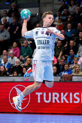Stuttgart HBL 26 27 TVB Stuttgart SG BBM Bietigheim Till Hermann Bietigheim Stuttgart Porsche Arena Baden-Württemberg Germany