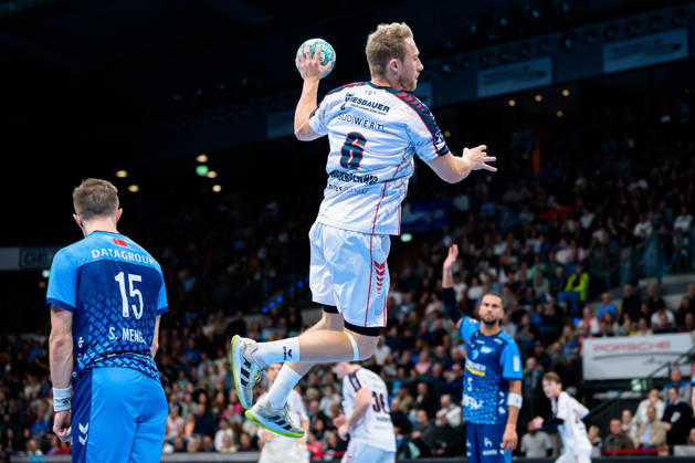 Stuttgart HBL 26 27 TVB Stuttgart SG BBM Bietigheim Lukas Wucherpfennig Bietigheim Stuttgart Porsche Arena Baden-Württemberg Germany