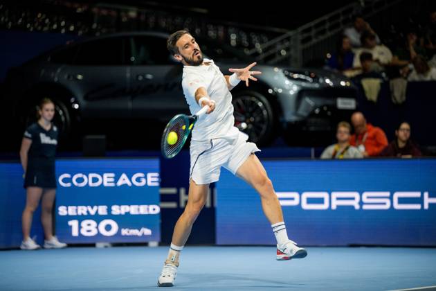 Damir Dzumhur of Bosnia and Herzegovina pictured in action during the European Open ATP, Tennis Herren tennis tournament in Brussels, on Thursday 22 October. This year s edition of the tournament is taking place from 17 to 25 October JASPERxJACOBS x190673466x