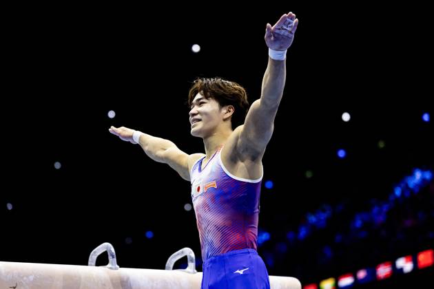 ROTTERDAM - Shinnosuke Oka (JPN) during the All-Around final at the World Gymnastics Championships in Rotterdam Ahoy. IRIS VAN DEN BROEK ANP xVIxANPxSportx xxANPxIVx 573289668 originalFilename: 573289668.jpg