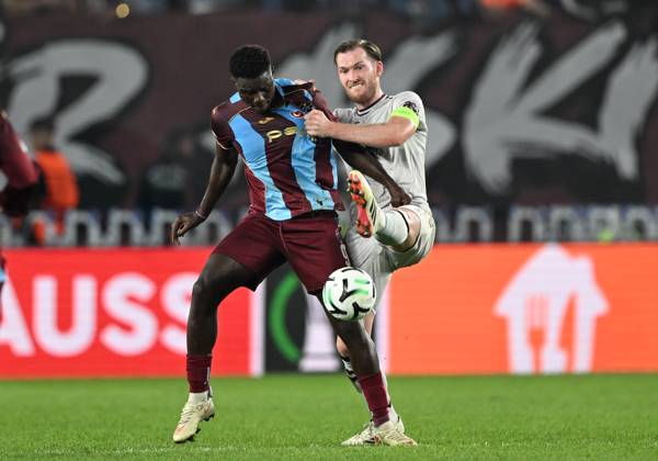 Trabzonspor v Hearts - UEFA Conference League TRABZON, TURKIYE - OCTOBER 22: Franculino (L) of Trabzonspor in action against Jamie McCart of Hearts during UEFA Conference League week 2 football match between Trabzonspor and Hearts at Papara Park in Trabzon, Turkiye on October 22, 2026. Hakan Burak Altunoz Anadolu Trabzon Turkey. Editorial use only. Please get in touch for any other usage.  Copyright: x2026xAnadoluxHakanxBurakxAltunozx