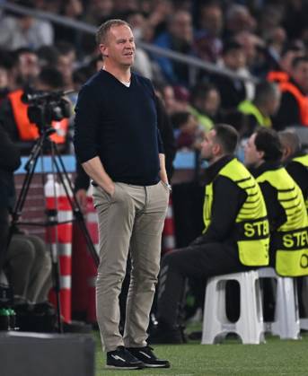 Trabzonspor v Hearts - UEFA Conference League TRABZON, TURKIYE - OCTOBER 22: Head coach Wouter Vrancken of Hearts reacts during UEFA Conference League week 2 football match between Trabzonspor and Hearts at Papara Park in Trabzon, Turkiye on October 22, 2026. Hakan Burak Altunoz Anadolu Trabzon Turkey. Editorial use only. Please get in touch for any other usage.  Copyright: x2026xAnadoluxHakanxBurakxAltunozx