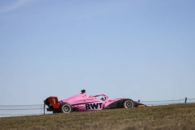AUTO - F1 ACADEMY 2026 - AUSTIN 03 GADEMAN Nina (nld), MP Motorsport supported by Alpine,Tatuus F4-T421, action during the 5th round of the 2026 F1 Academy from October 23 to 25, 2026 on the Circuit of the America, in Austin, Texas, United States of America - AustinUnited States Copyright: xXavixBonillax