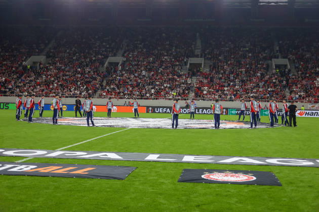 Olympiacos F.C. v AC Sparta Prague UEFA Europa League Ball boys line up before the start of the UEFA Europa League match at Karaiskakis Stadium, Piraeus 22 10 2026 UK Newspapers OUT Copyright: xYannisxHalasx FIL-24108-0030