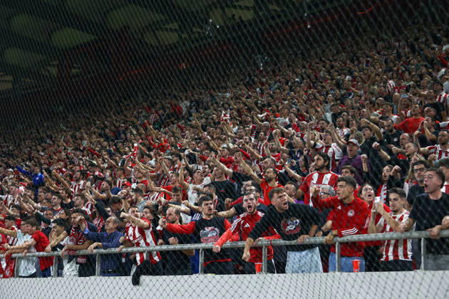 Olympiacos F.C. v AC Sparta Prague UEFA Europa League Olympiacos F.C. supporters during the UEFA Europa League match at Karaiskakis Stadium, Piraeus 22 10 2026 UK Newspapers OUT Copyright: xYannisxHalasx FIL-24108-0038